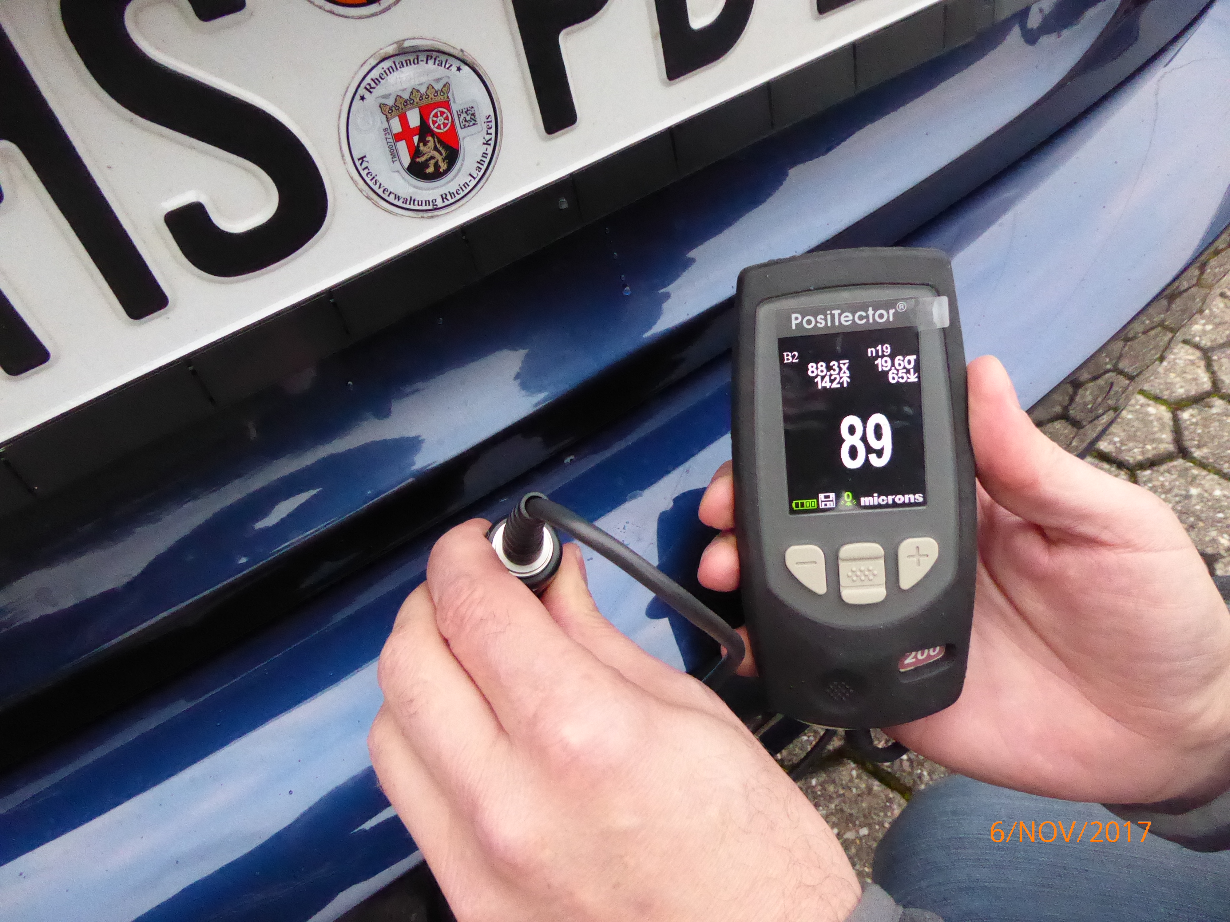 Lackmessung auf Kunststoff