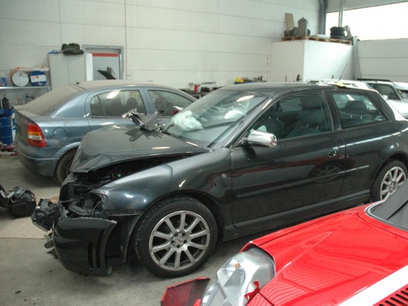 Schadenaufnahme - Unfallwagen